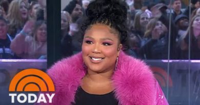 Lizzo's Busy Week: New Song, New Shapewear Line, Hosting ‘SNL’