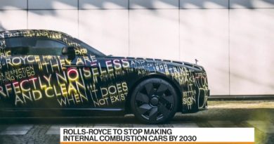 Rolls Royce Will Stop Making Gas-Powered Cars by 2030