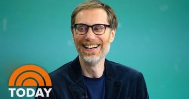 Stephen Merchant Talks ‘The Outlaws,’ Lasting Legacy Of ‘The Office’