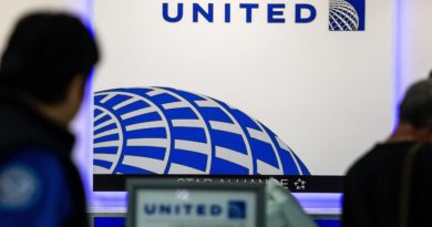 United Air CEO Kirby on Inflation, Vaccine Mandate, Demand From Europe