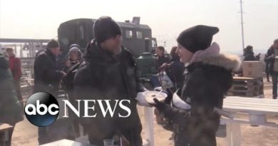 US Navy veteran helps rescue Ukrainians under siege