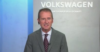 VW CEO Expects 2022 to Be ‘Much Better Year’ Than 2021