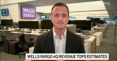 Wells Fargo CFO Says Economy Is 'Pretty Strong'