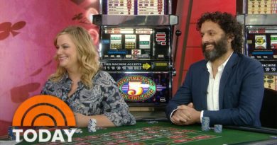 Amy Poehler And Jason Mantzoukas Talk About New Movie ‘The House’ | TODAY