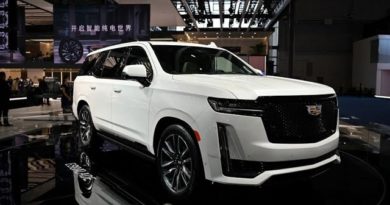 Cadillac Lyriq to Lead the Way for GM EVs, Reuss Says