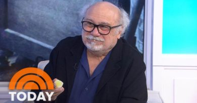 Danny DeVito Talks His Broadway Debut And His Love Of Eggs | TODAY