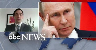 Economic fallout deepens as sanctions hit Russia