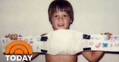 John Cena Shows KLG And Hoda Throwback Photo Of Himself As A Child | TODAY