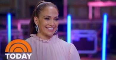Hoda Kotb Watches Jennifer Lopez Rehearse For The 2018 VMAs | TODAY