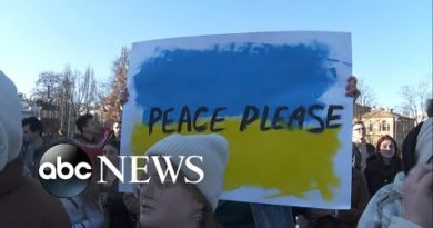 ‘No one can stop Putin:’ Ukrainians react to Russian attack l ABCNL