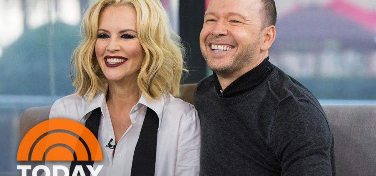 Reality Series Wahlburgers: Jenny McCarthy And Donnie Wahlberg: ‘We Put Each Other First’ | TODAY