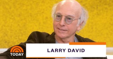 Larry David Weighs In On Bernie Sanders, The ‘Curb’ Theme And… Pillows | TODAY