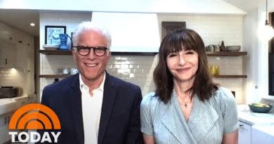Ted Danson and Mary Steenburgen Talk About ‘Best Summer Ever’