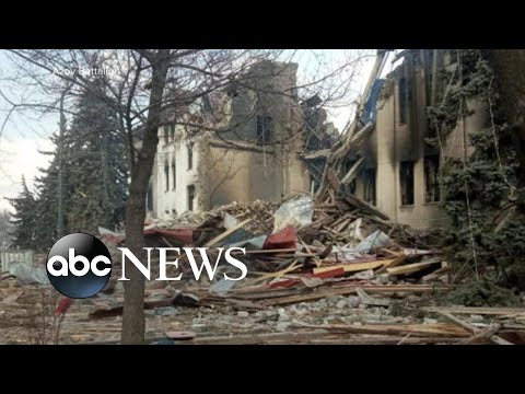 Ukrainian rescuers search for hundreds under bombed theater I WNT