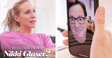 Nikki Glaser Receives Dating Advice From Bob Saget | Welcome Home Nikki Glaser? | E!