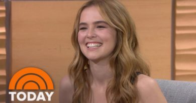 Zoey Deutch Discusses Researching The ‘80s For ‘Everybody Wants Some!!’ | TODAY
