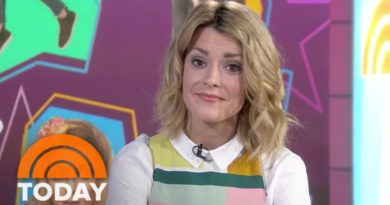 Grace Helbig: Tinfoil, Fall Out Boy Posters Are ‘Not A Good Look’ | TODAY